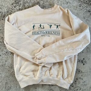 Sporty & Rich Wellness Crew in creampuff/forest